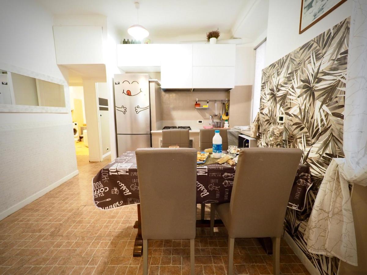 Appartement Dimora Delle Camelie à Gênes Extérieur photo